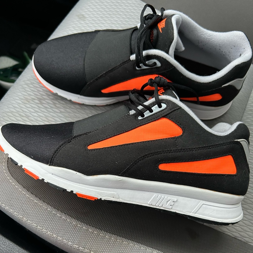 Nike Air Current